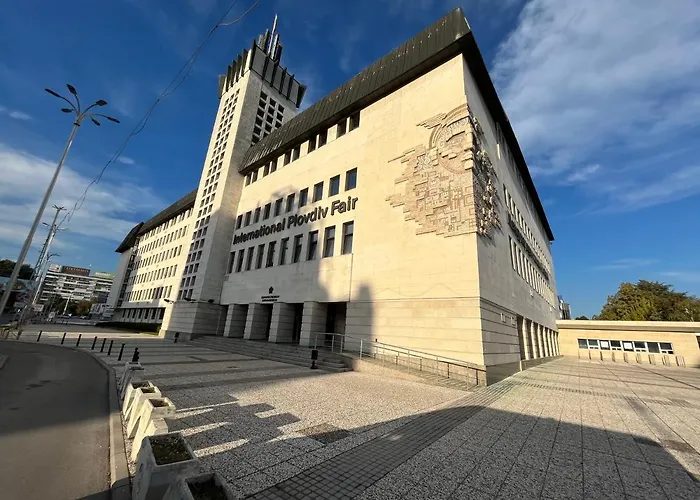 ламартин- в сърцето на * プロヴディフ