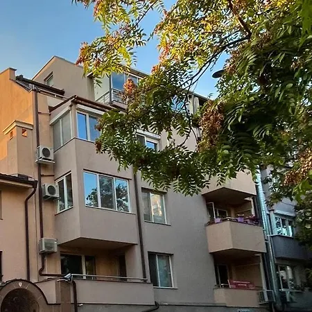 ламартин- в сърцето на Apartment Plovdiv