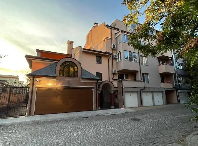 ламартин- в сърцето на 公寓 *